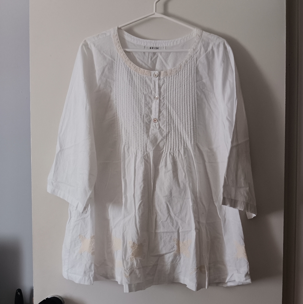 Brisk White Cotton Pin Tuck + Embroidered Blouse L Like Pero